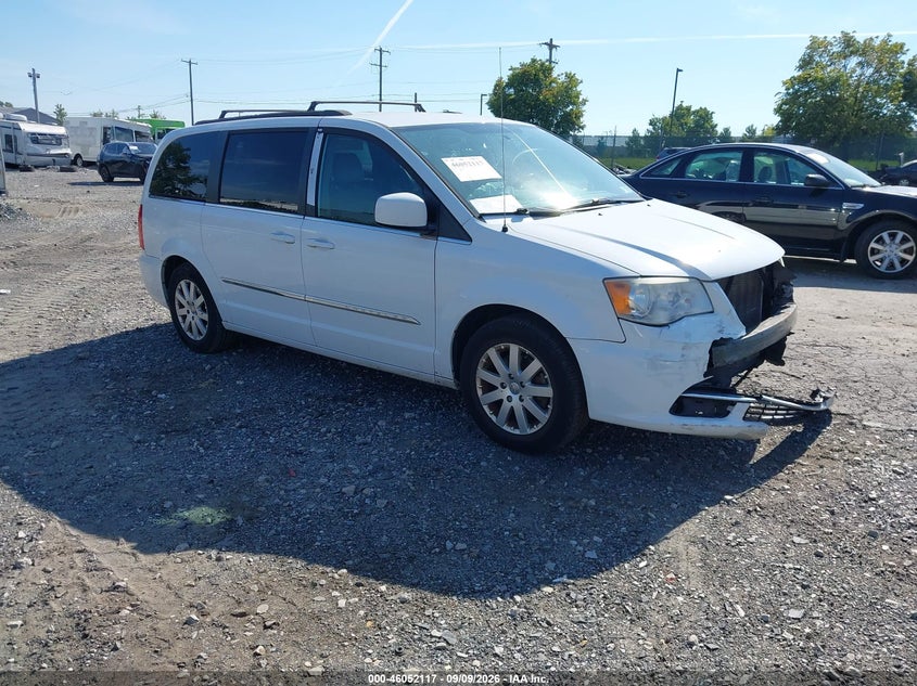 Photo of the 2014 CHRYSLER TOWN & COUNTRY TOURING