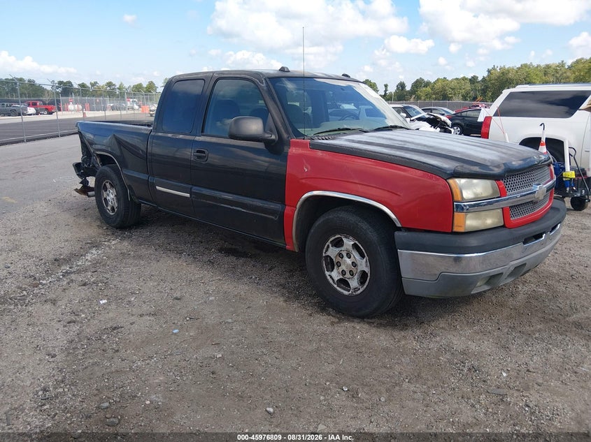 Photo of the 2004 CHEVROLET SILVERADO 1500 LT