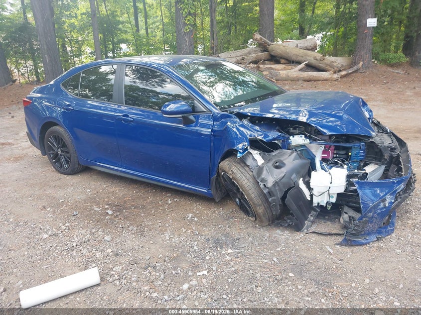 Photo of the 2025 TOYOTA CAMRY SE