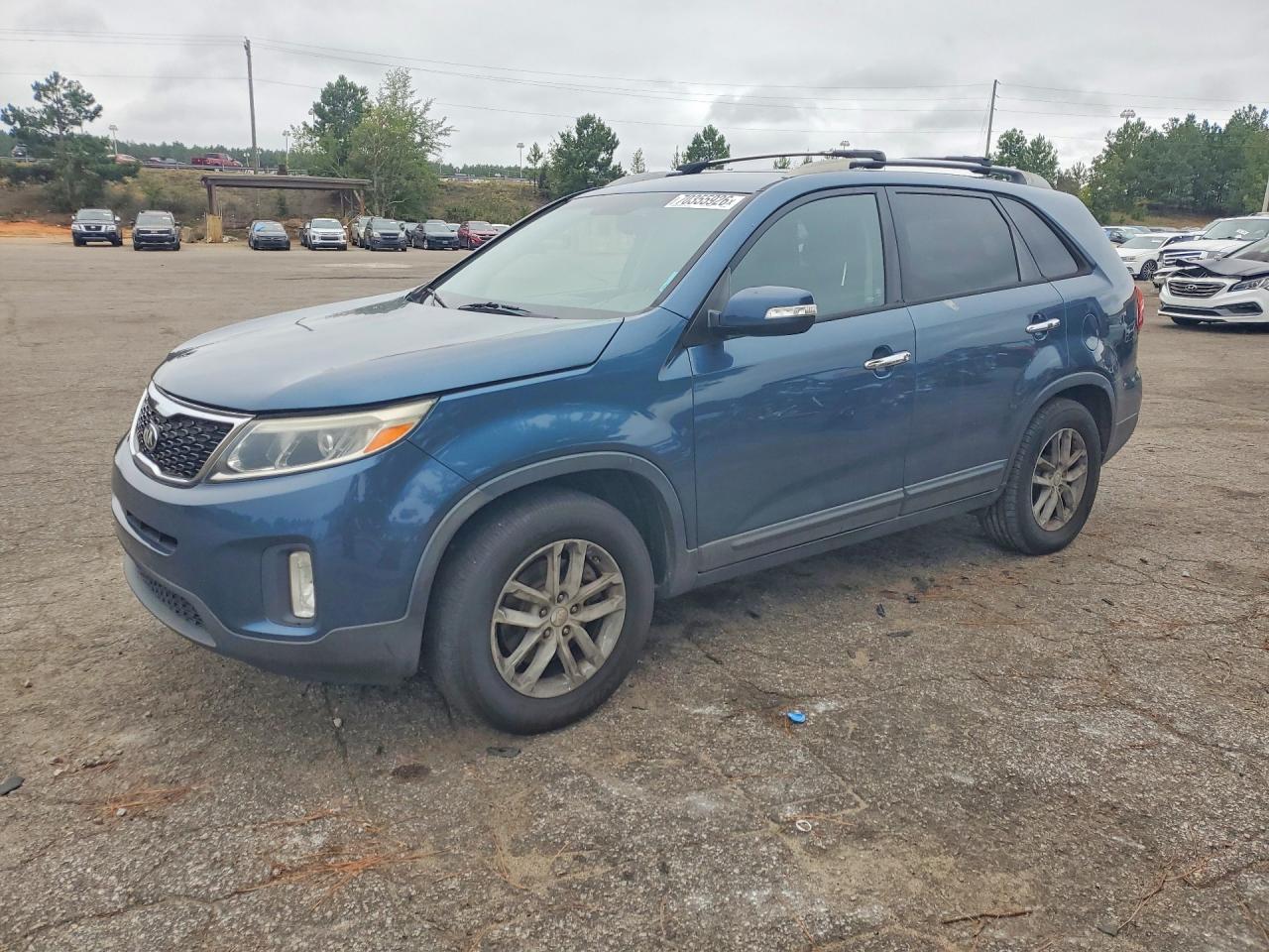 Photo of the 2014 KIA SORENTO LX