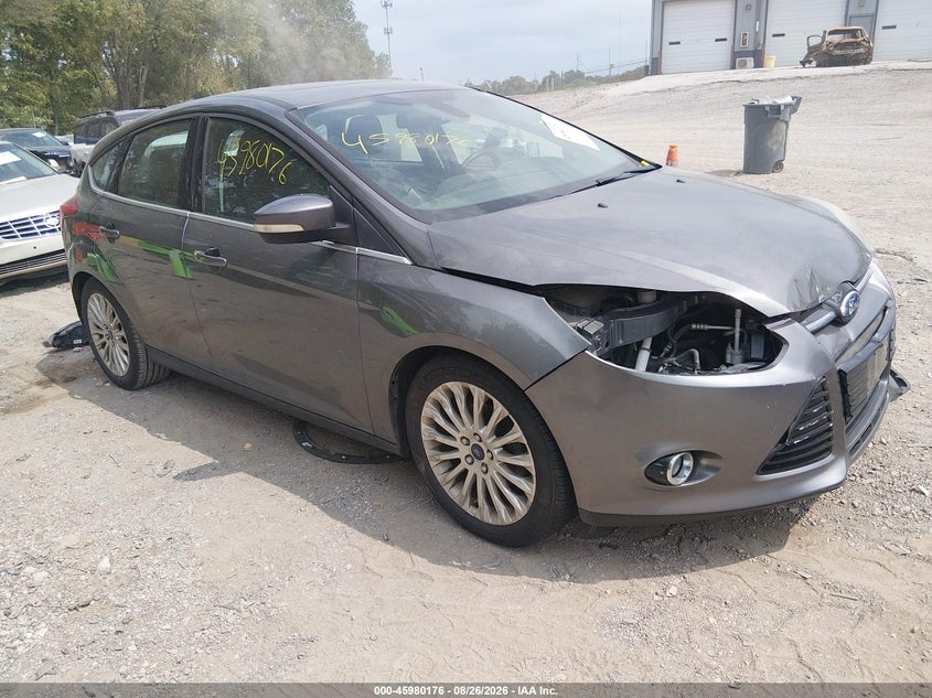 Photo of the 2012 FORD FOCUS TITANIUM