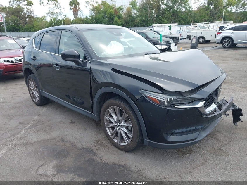 Photo of the 2019 MAZDA CX-5 GRAND TOURING