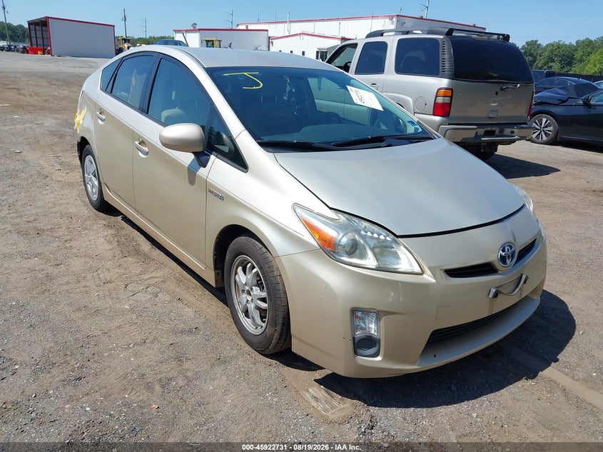 Photo of the 2011 TOYOTA PRIUS THREE