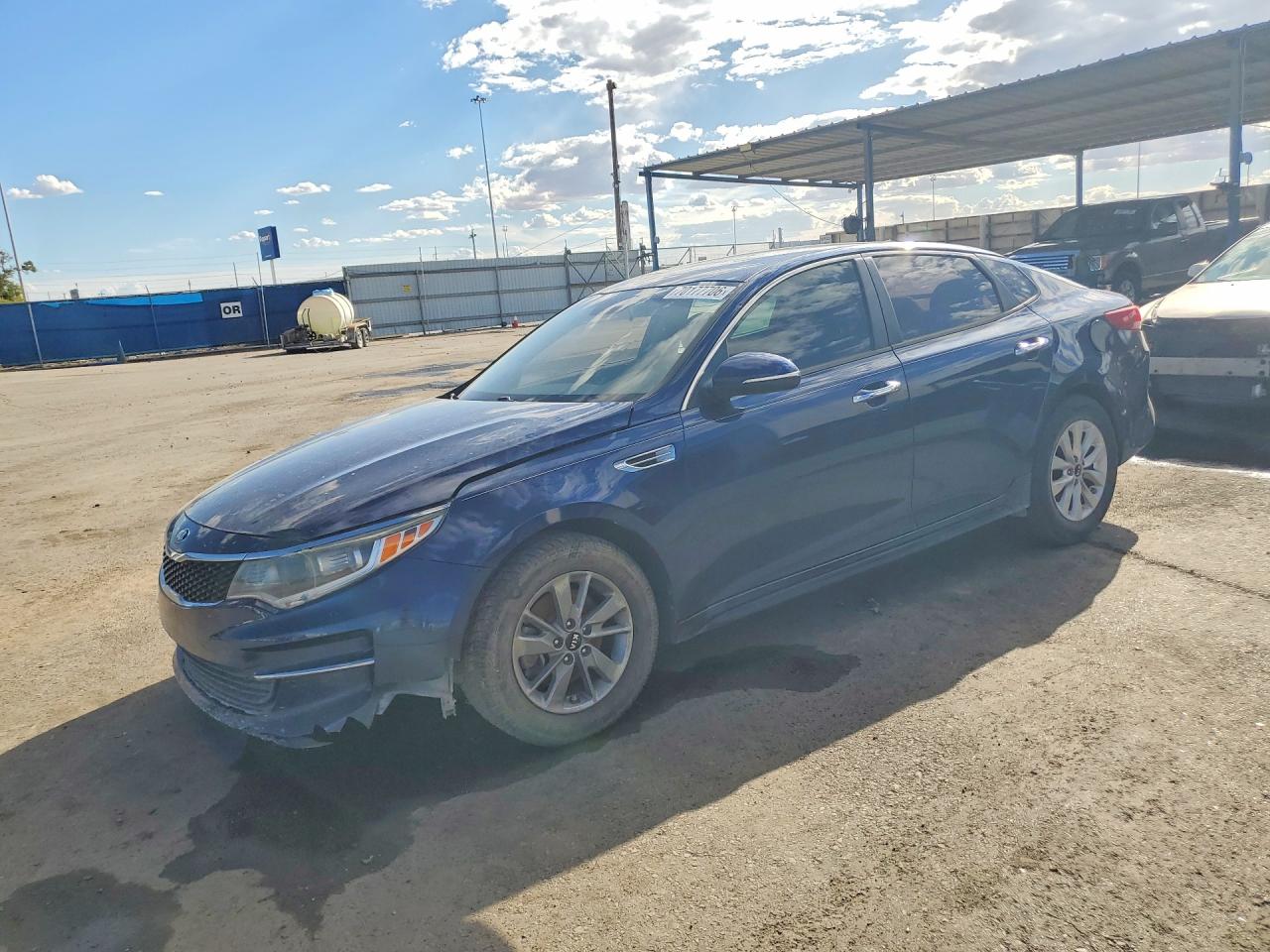 Photo of the 2016 KIA OPTIMA LX