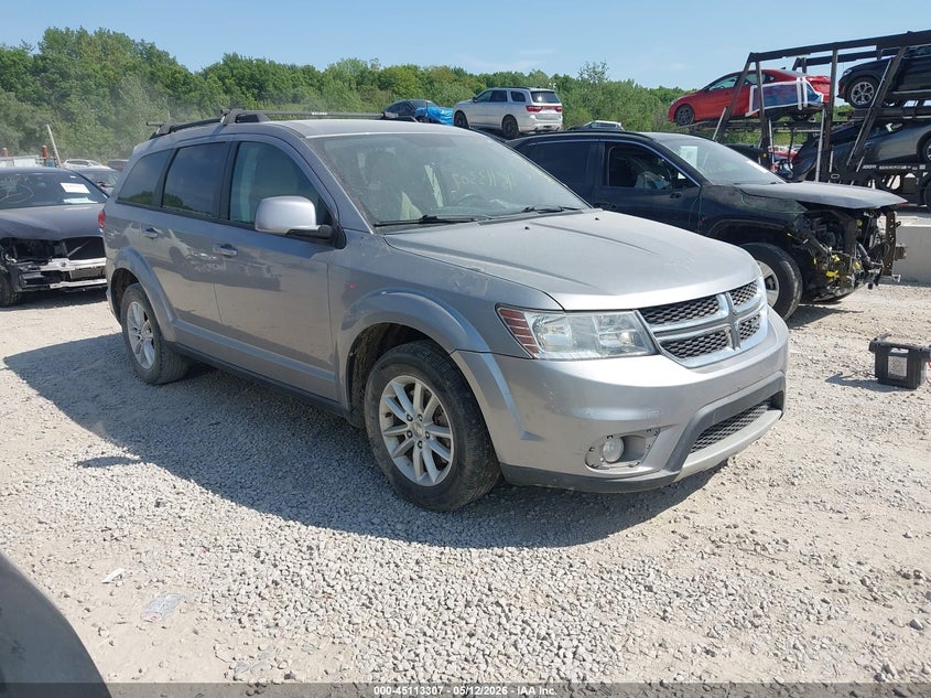 Photo of the 2016 DODGE JOURNEY SXT