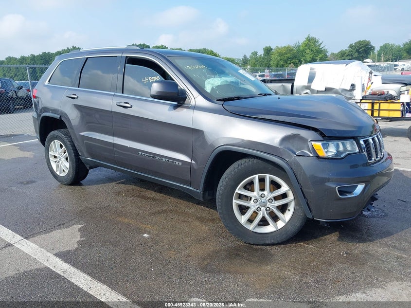 Photo of the 2017 JEEP GRAND CHEROKEE LAREDO