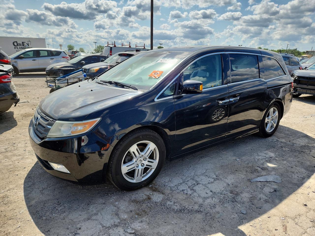 Photo of the 2012 HONDA ODYSSEY TOURING