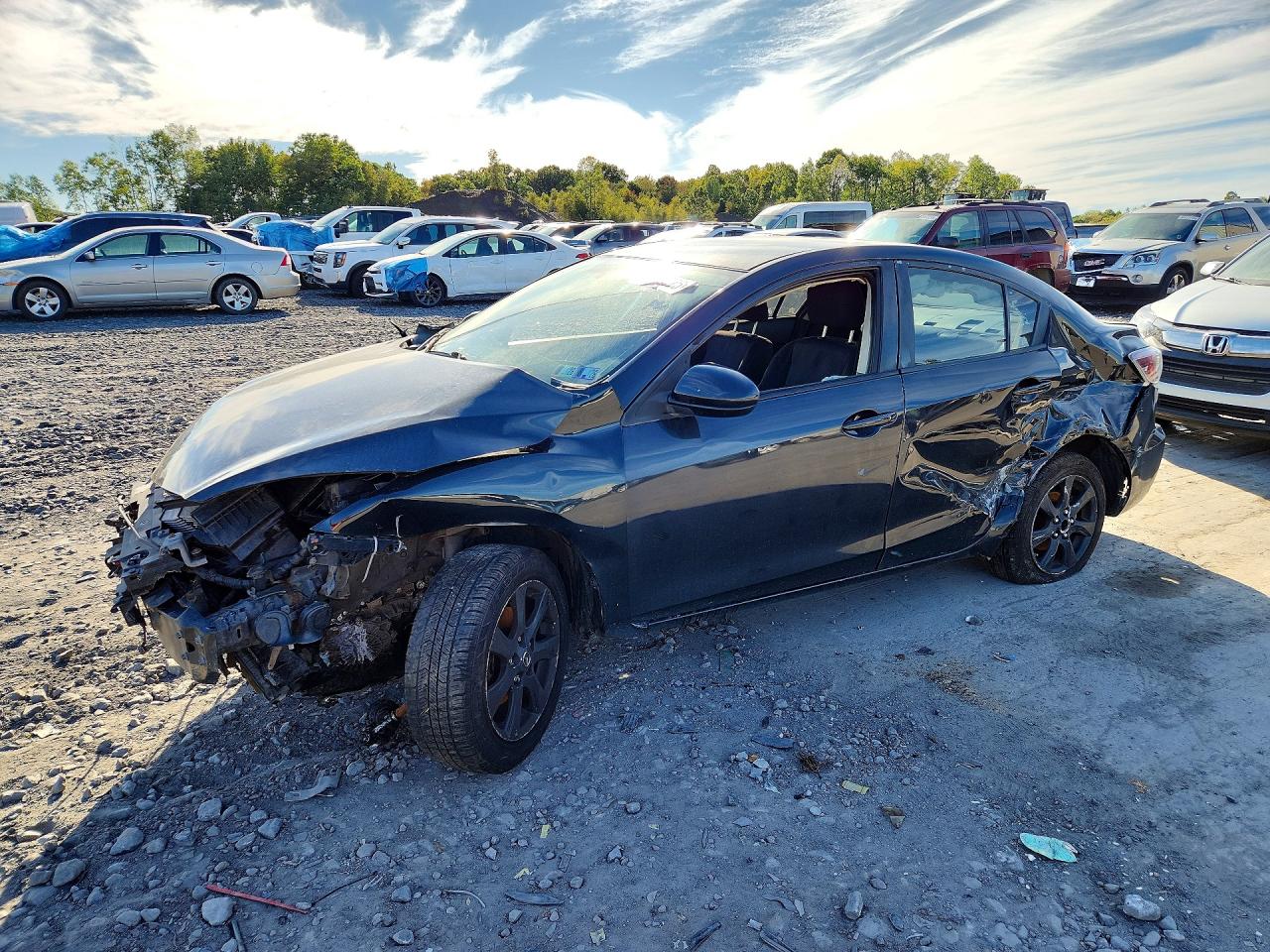 Photo of the 2010 MAZDA 3 I
