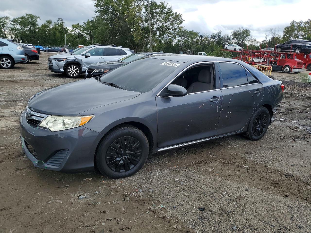 Photo of the 2012 TOYOTA CAMRY LE