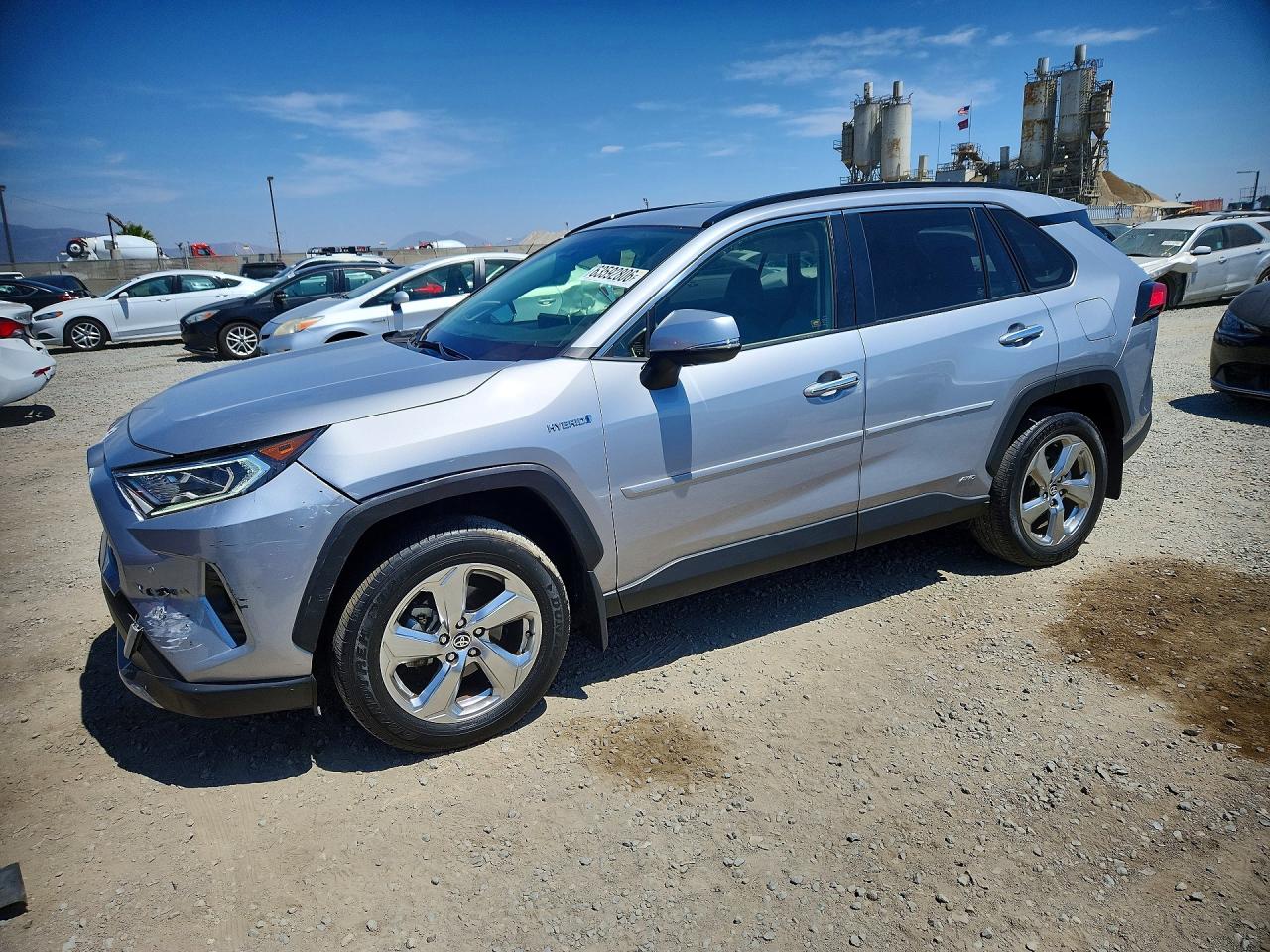 Photo of the 2020 TOYOTA RAV4 LIMITED