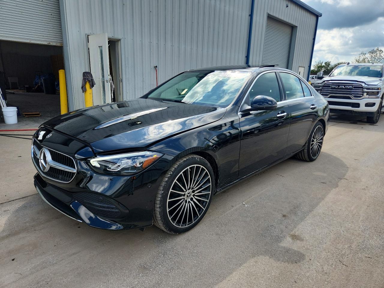 Photo of the 2026 MERCEDES-BENZ C 300