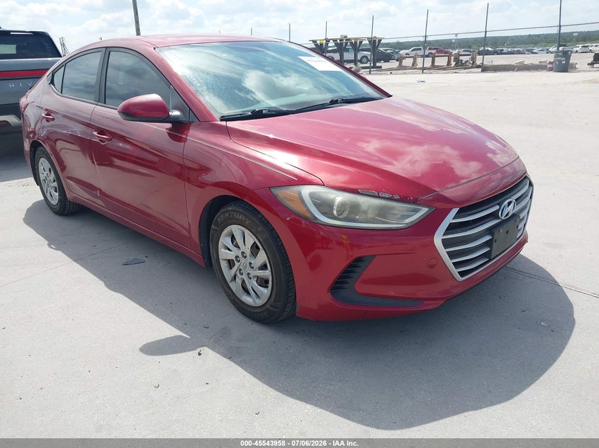 Photo of the 2018 HYUNDAI ELANTRA SE