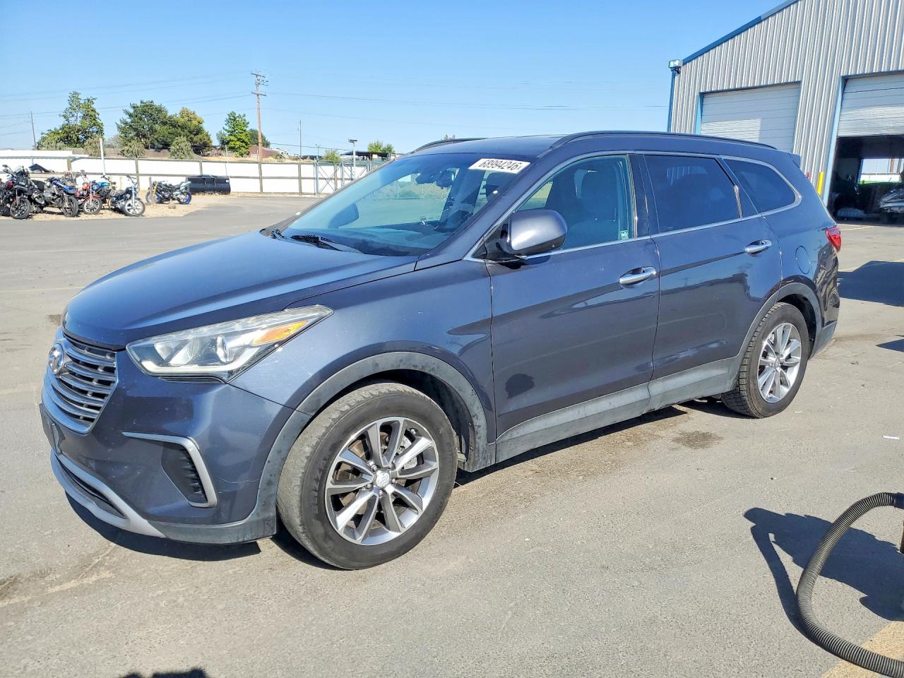 Photo of the 2017 HYUNDAI SANTA FE SE