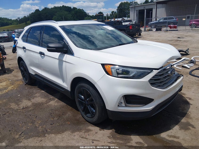 Photo of the 2020 FORD EDGE SEL