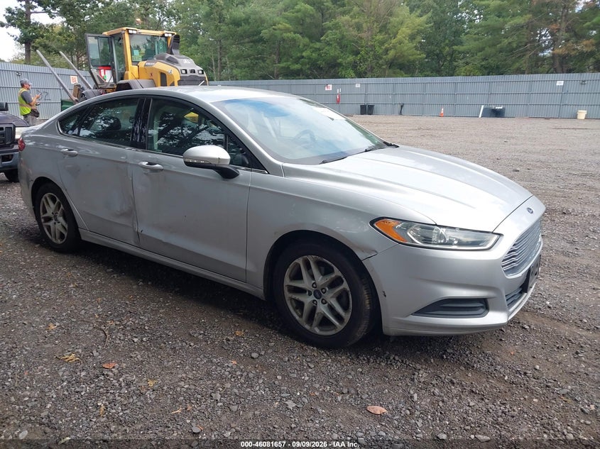 Photo of the 2014 FORD FUSION SE
