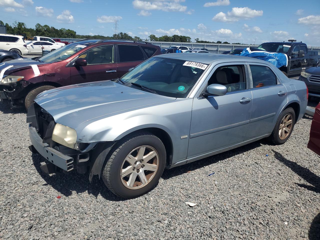 Photo of the 2006 CHRYSLER 300 TOURING