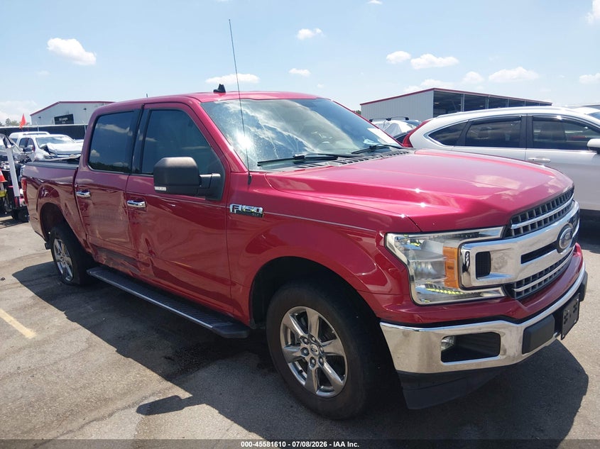 Photo of the 2020 FORD F-150 XLT