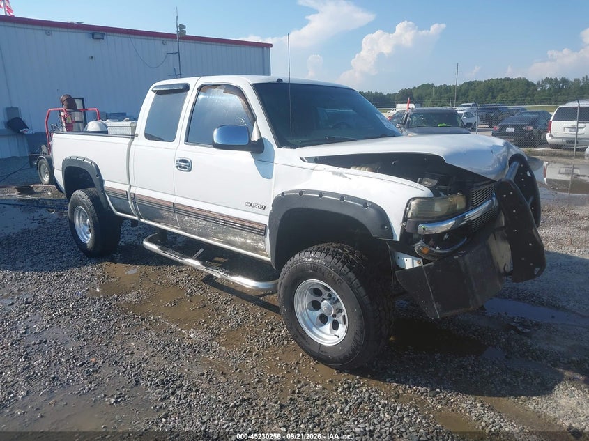 Photo of the 2000 CHEVROLET SILVERADO 1500 LS