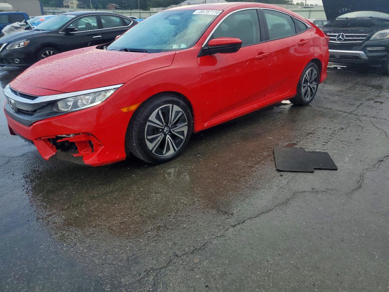 Photo of the 2016 HONDA CIVIC EX