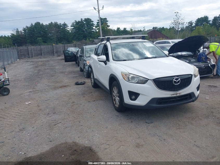 Photo of the 2015 MAZDA CX-5 TOURING