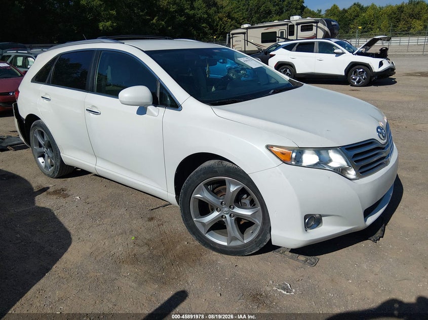 Photo of the 2011 TOYOTA VENZA