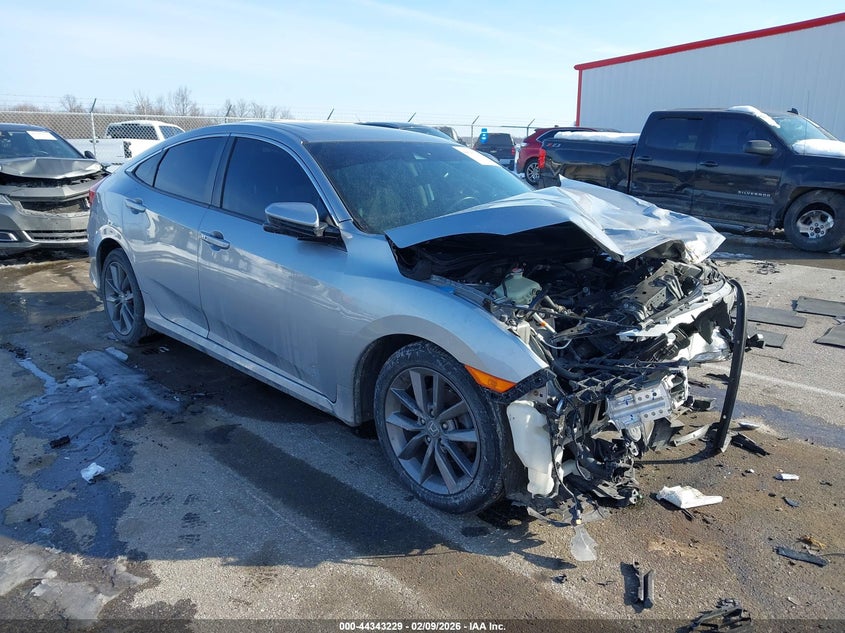 Photo of the 2019 HONDA CIVIC EX-L