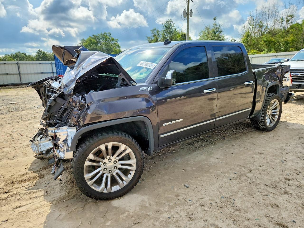 Photo of the 2014 GMC SIERRA K1500 SLT