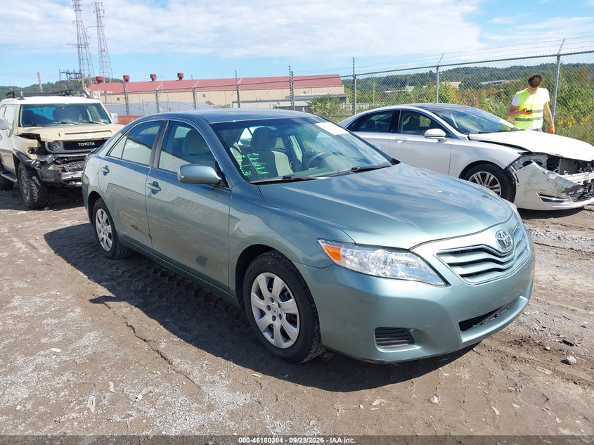 Photo of the 2011 TOYOTA CAMRY LE