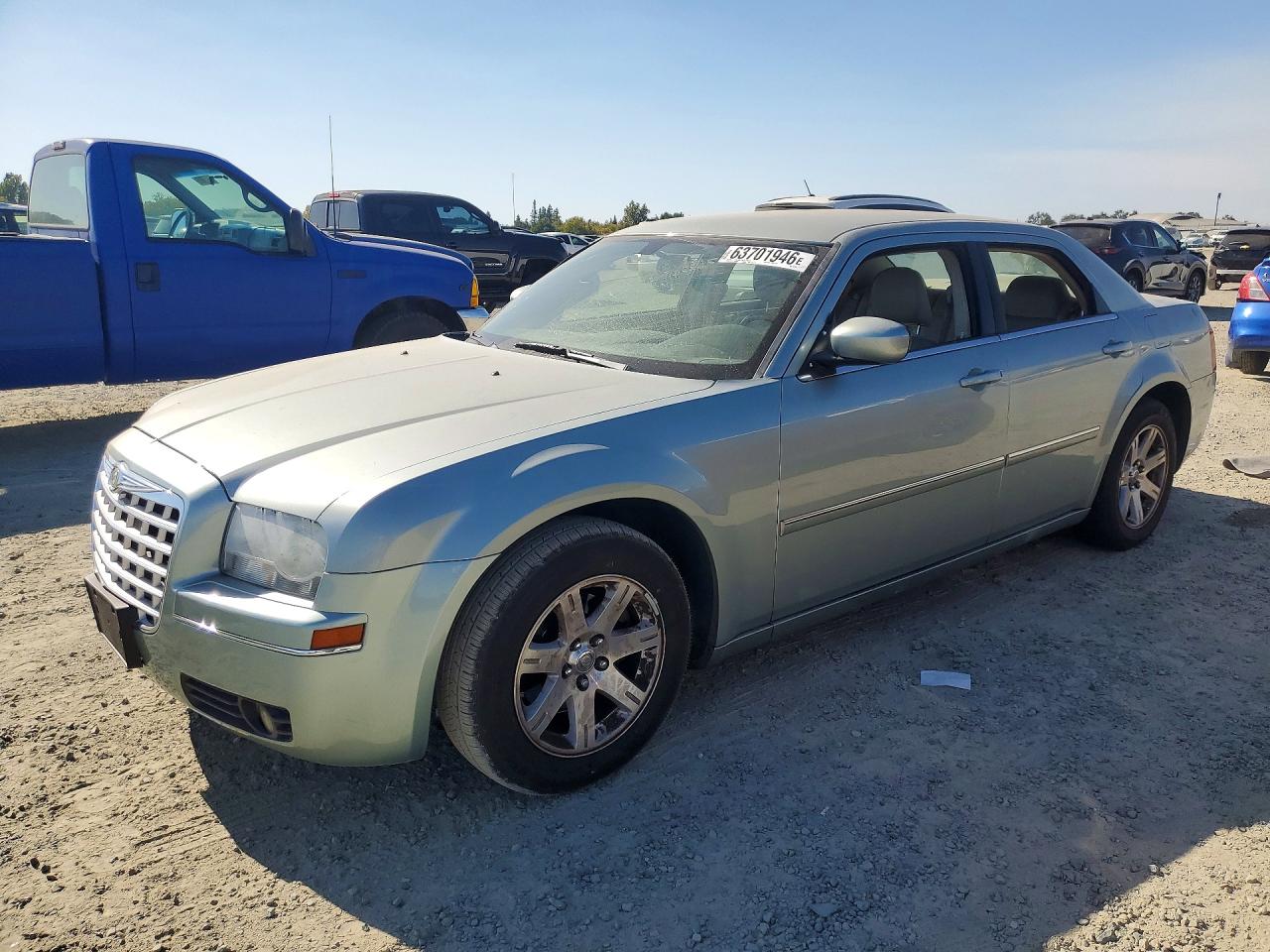 Photo of the 2006 CHRYSLER 300 TOURING