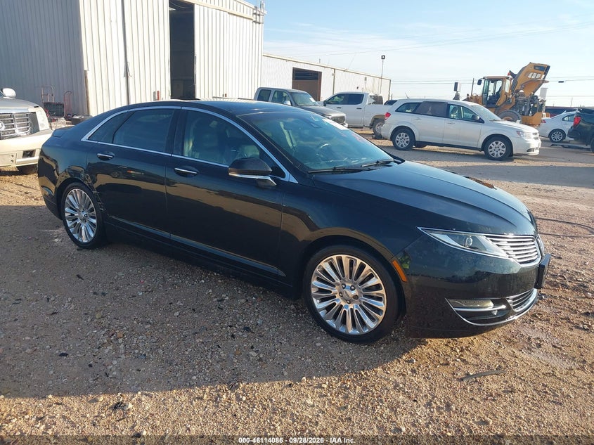 Photo of the 2015 LINCOLN MKZ