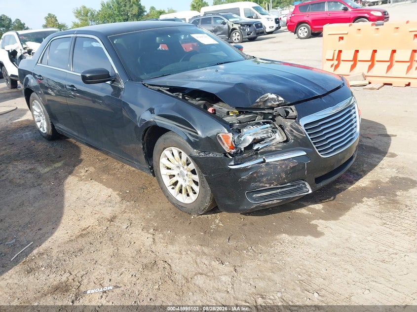 Photo of the 2013 CHRYSLER 300 MOTOWN