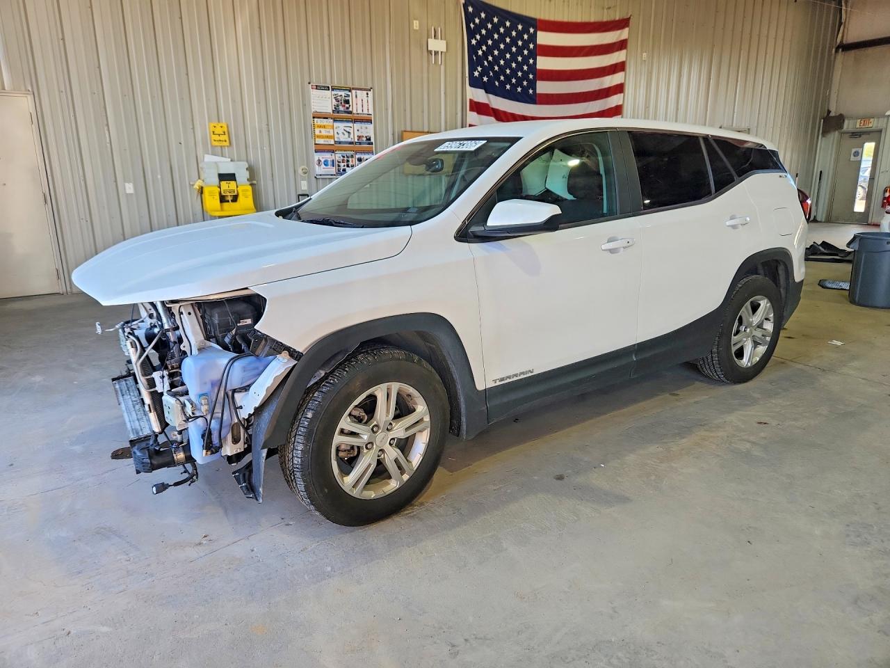 Photo of the 2024 GMC TERRAIN SLE