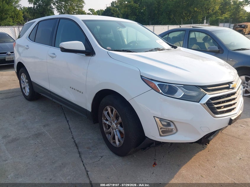 Photo of the 2018 CHEVROLET EQUINOX LT