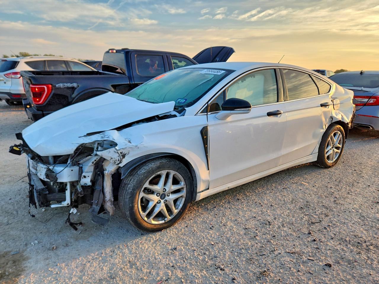 Photo of the 2018 FORD FUSION SE