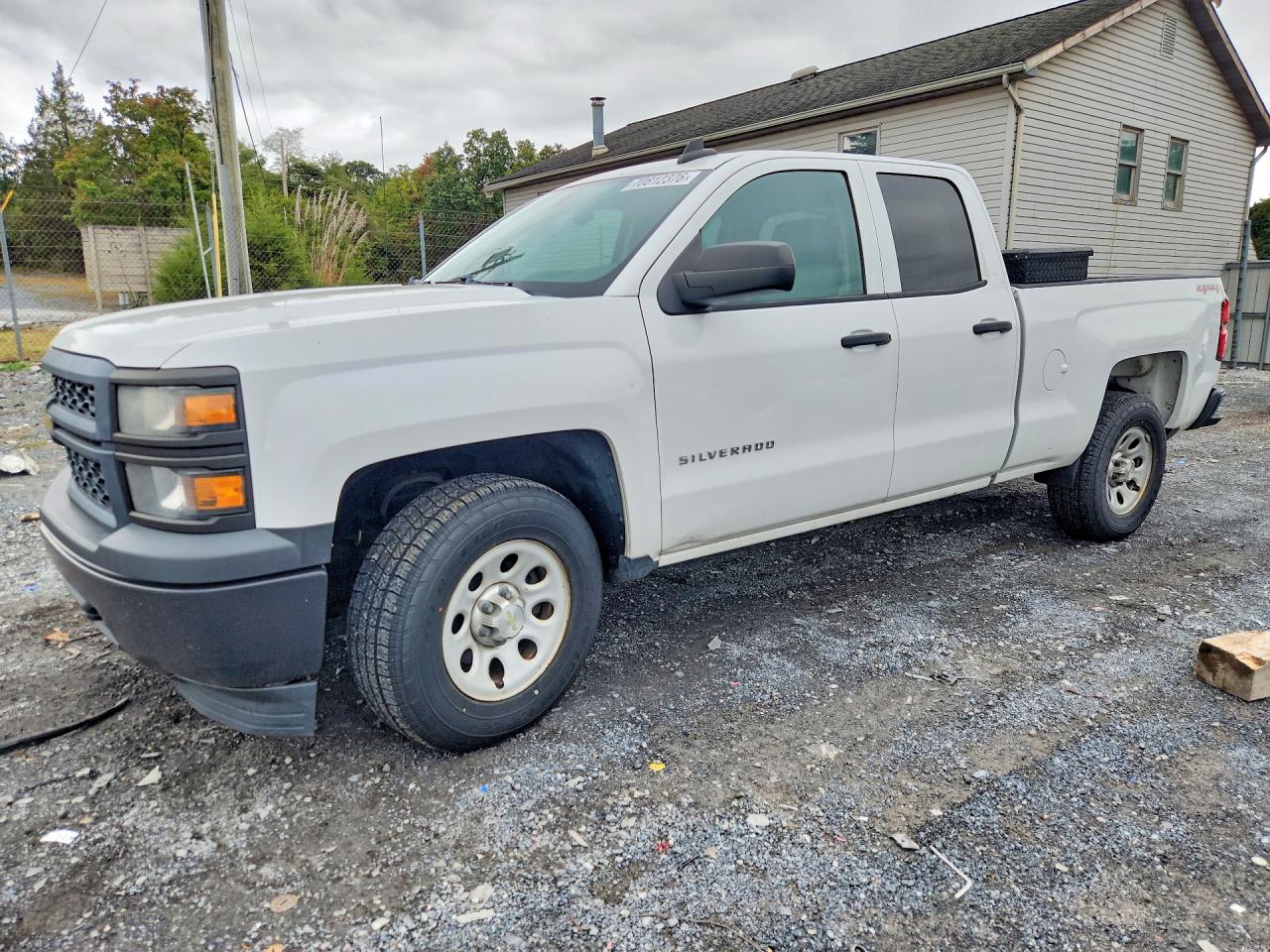Photo of the 2015 CHEVROLET SILVERADO K1500