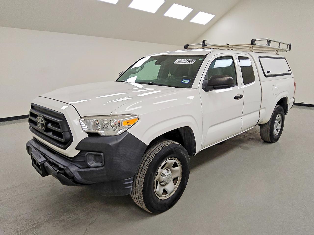 Photo of the 2021 TOYOTA TACOMA SR