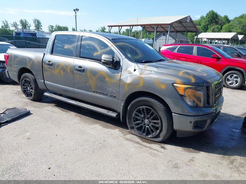 Photo of the 2019 NISSAN TITAN SV