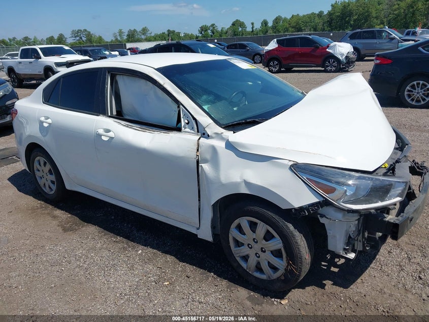 Photo of the 2022 KIA RIO LX