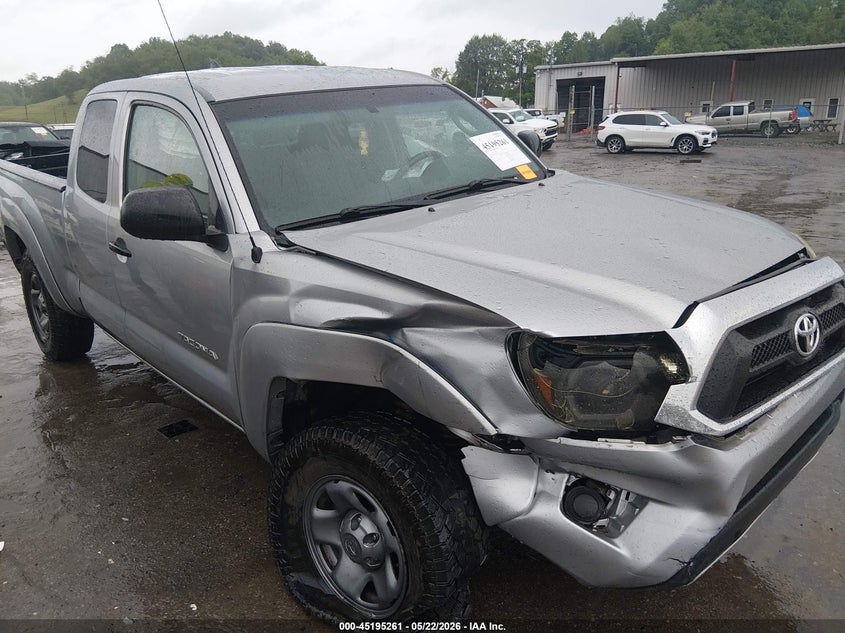 Photo of the 2015 TOYOTA TACOMA