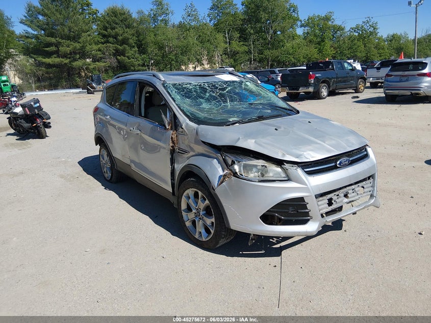 Photo of the 2014 FORD ESCAPE TITANIUM