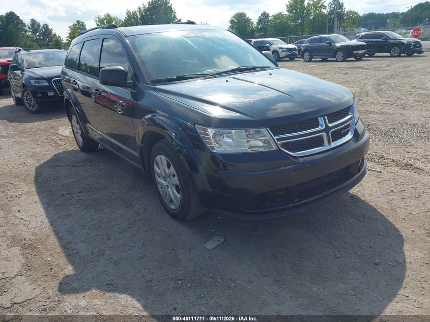 Photo of the 2017 DODGE JOURNEY SE