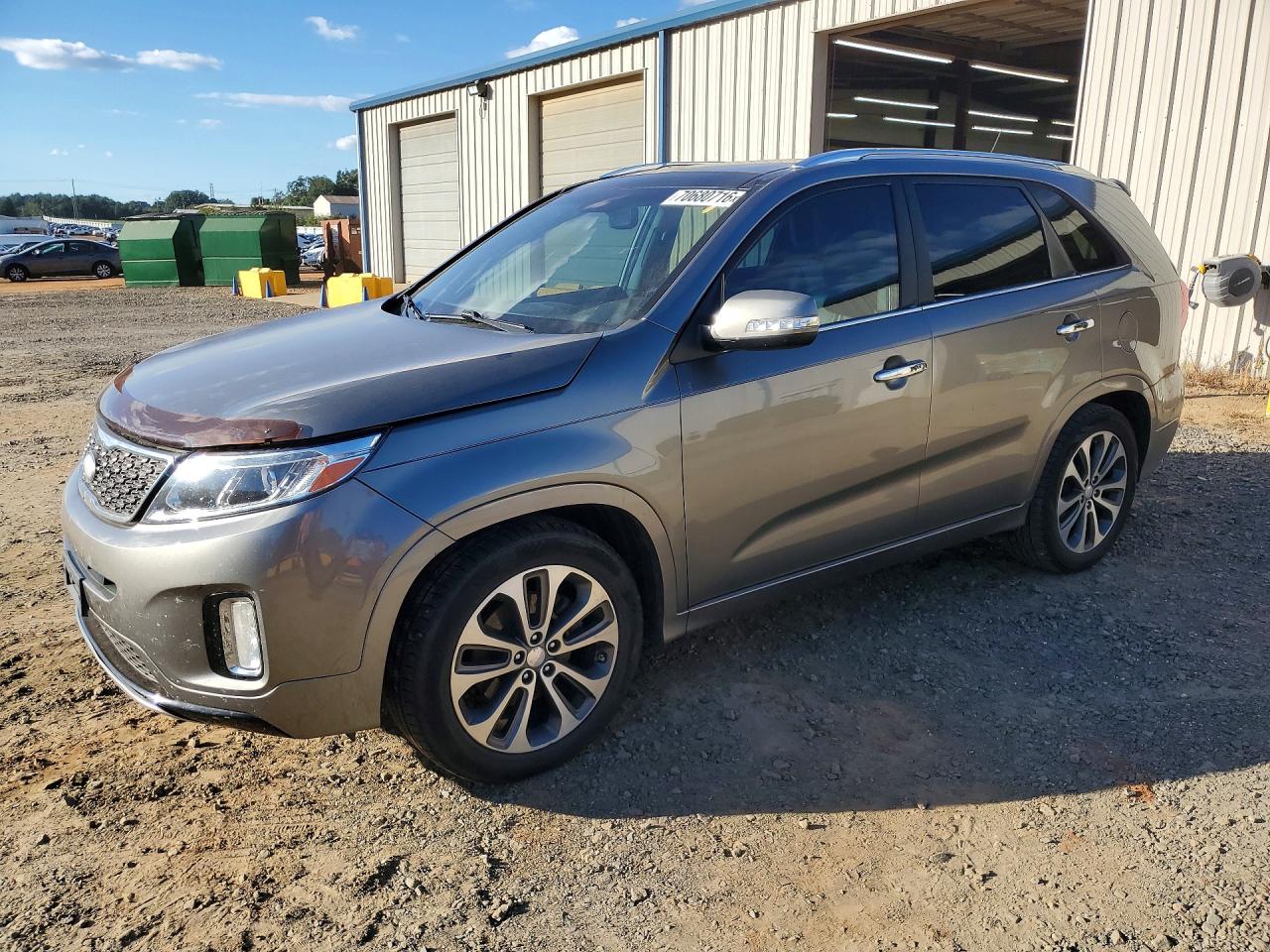Photo of the 2014 KIA SORENTO SX