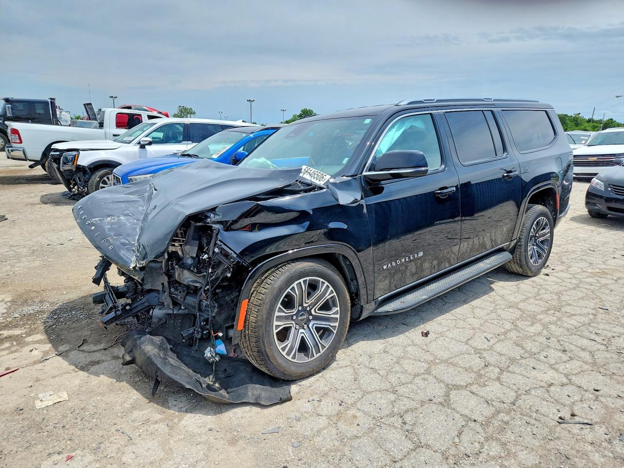 Photo of the 2025 JEEP WAGONEER L SERIES II