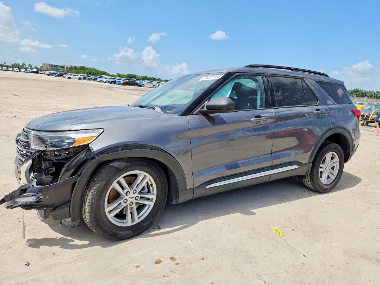 Photo of the 2023 FORD EXPLORER XLT