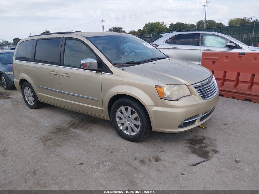 Photo of the 2012 CHRYSLER TOWN & COUNTRY TOURING-L