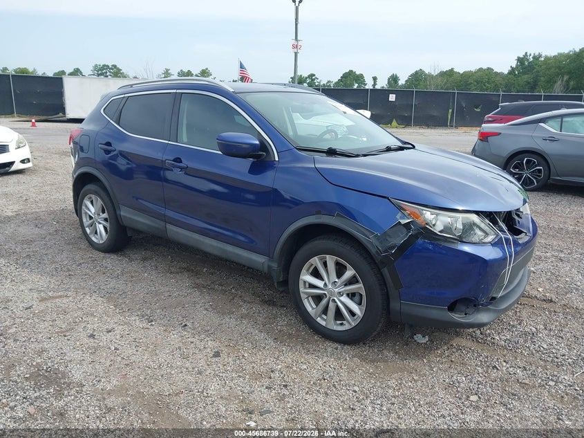 Photo of the 2017 NISSAN ROGUE SPORT SV