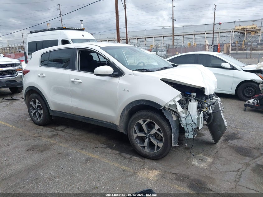 Photo of the 2022 KIA SPORTAGE LX