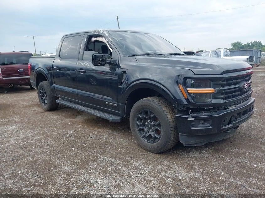 Photo of the 2024 FORD F-150 XLT