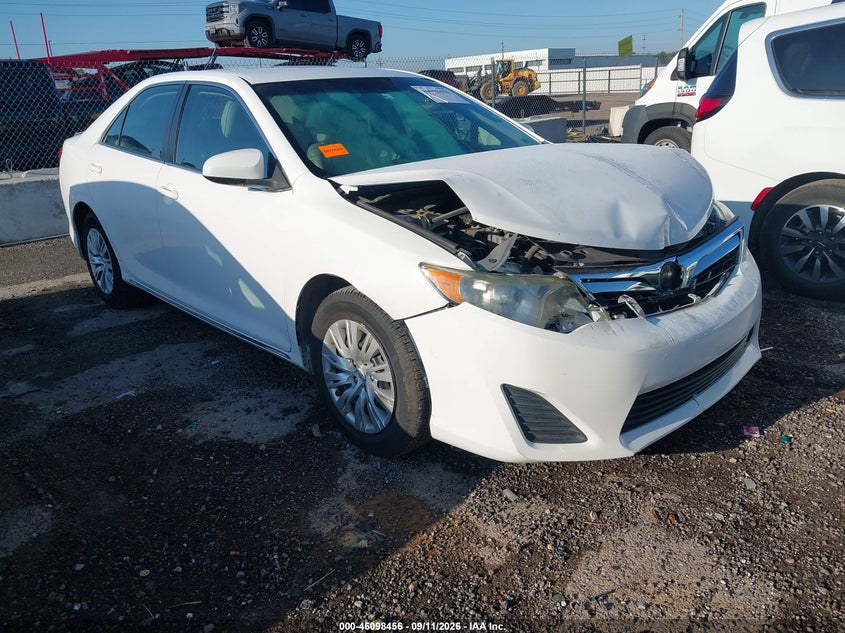 Photo of the 2013 TOYOTA CAMRY LE
