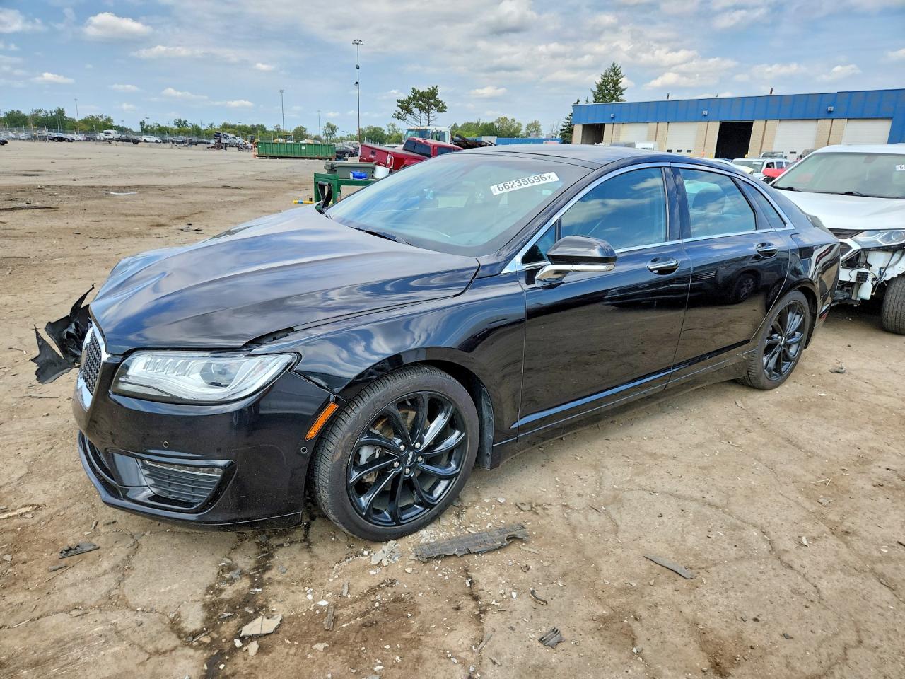 Photo of the 2020 LINCOLN MKZ RESERVE